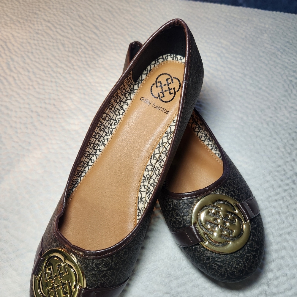Daisy Fuentes Dark Brown Loafers with Gold Emblem